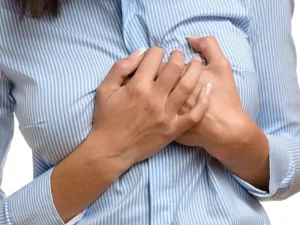 ورم بعد از پروتز سینه